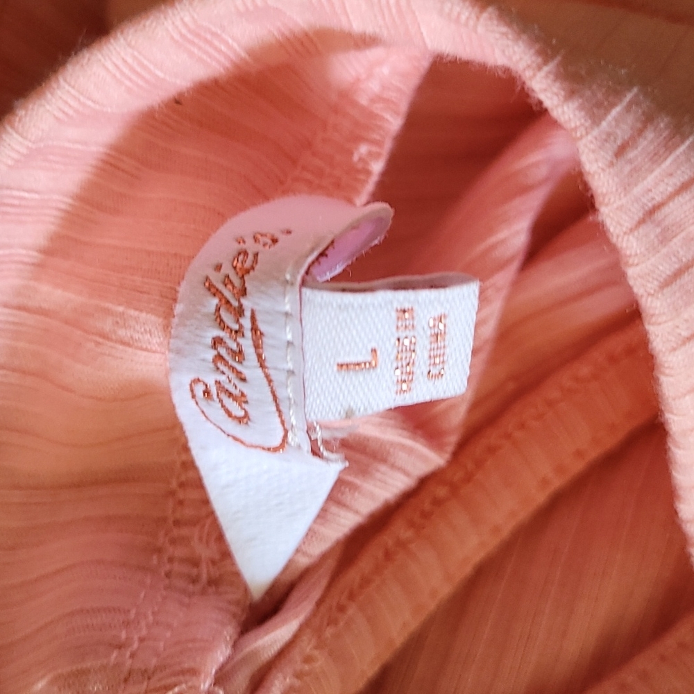 Pink Top - Picture 7 of 7